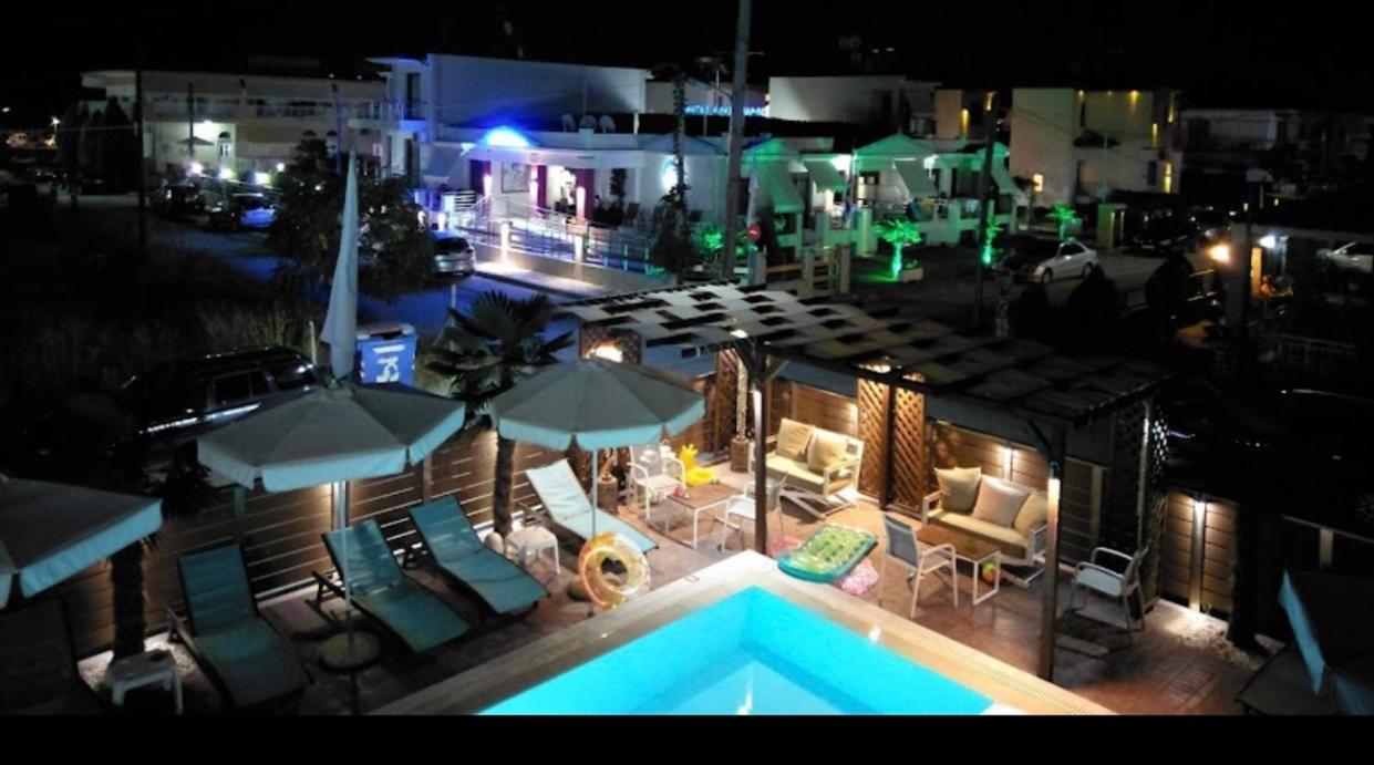 Sea Pearl Luxury Apartments Nea Vrasna Ngoại thất bức ảnh