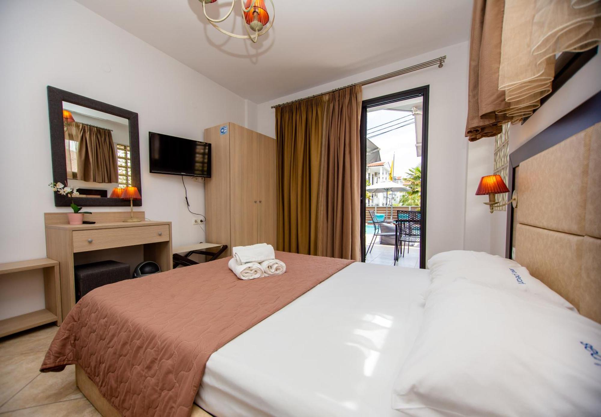 Sea Pearl Luxury Apartments Nea Vrasna Ngoại thất bức ảnh