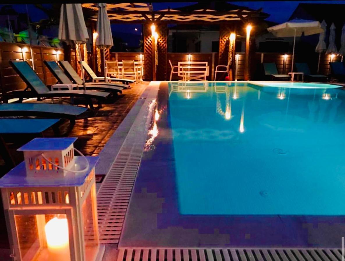 Sea Pearl Luxury Apartments Nea Vrasna Ngoại thất bức ảnh